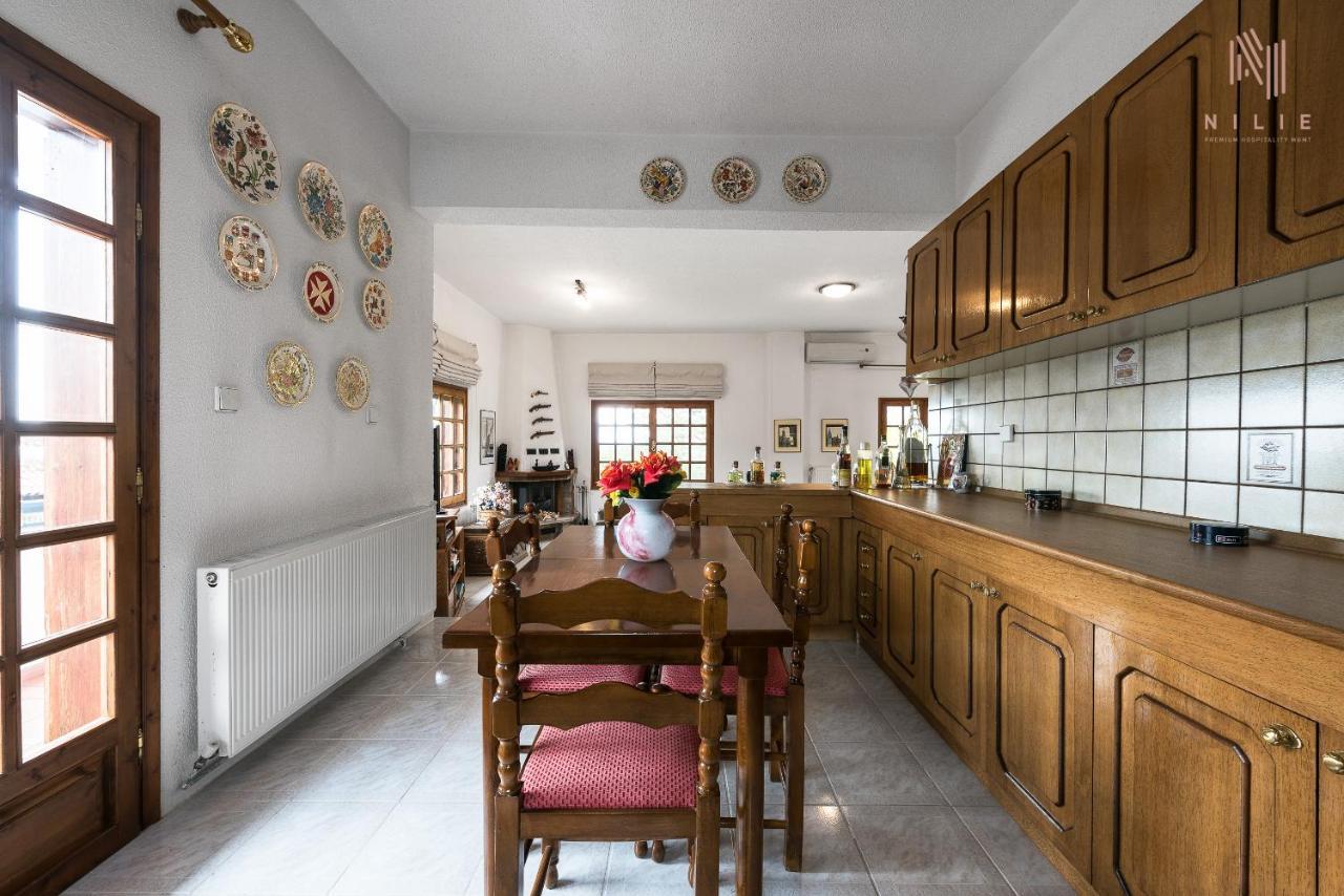 Classico, Nilie Hospitality Mgmt Foustani Dış mekan fotoğraf